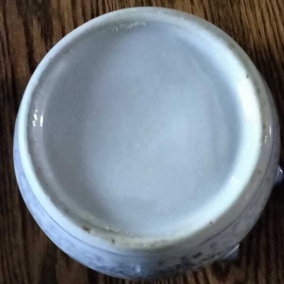 Vintage Chinese Porcelain Covered Jar with Foo Dog Finial So Beautiful - Picture 9 of 10